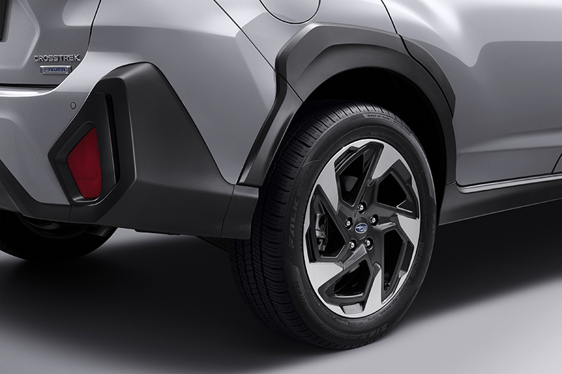 Nærbillede af Subaru Crosstreks aluminiumsfælg.