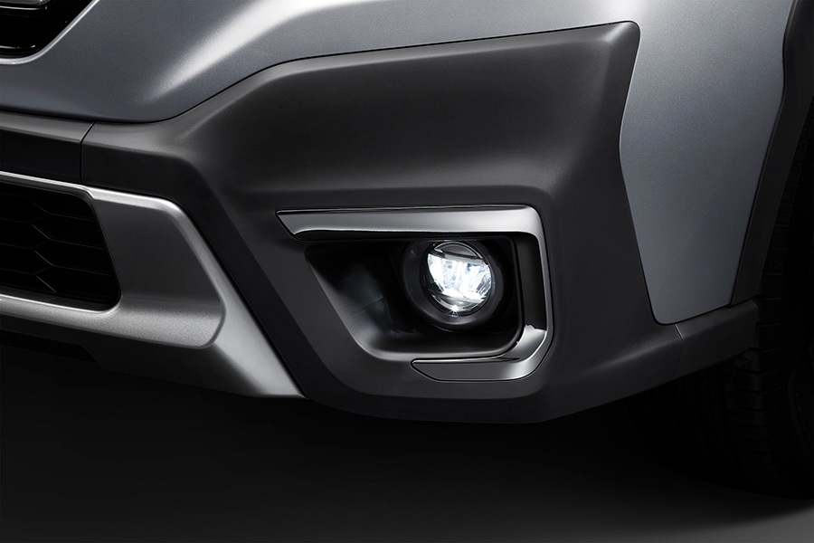 Tågelygter på Subaru Outback, integreret i den forreste kofanger.