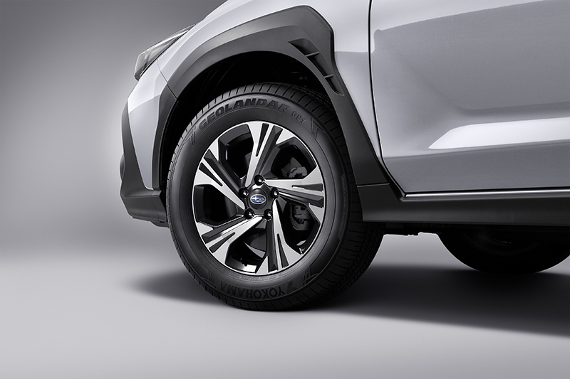 Fælgen på Crosstrek er designet til at modstå barske vejforhold.